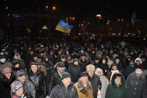У Рівному повна мобілізація на Київ