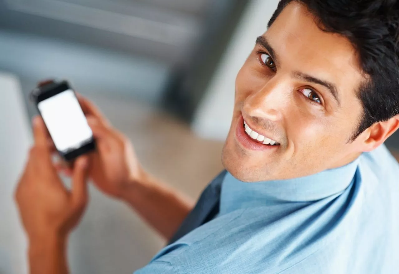 Lenovo припиняє випуск смартфонів