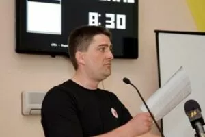 _Vbitiy_na_Donbasi_deputat_pered_vikradennyam_peredav_Timoshenko_kompromat_1_2014_04_24_12_13_26