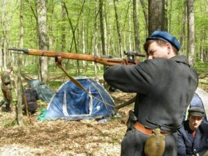 На Рівненщині вшанували Героїв Гурб гучними пострілами та вибухами (ФОТО, ВІДЕО)