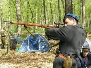 На Рівненщині вшанували Героїв Гурб гучними пострілами та вибухами (ФОТО, ВІДЕО)