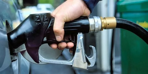 Скоро ціни на бензин впадуть – Куюн