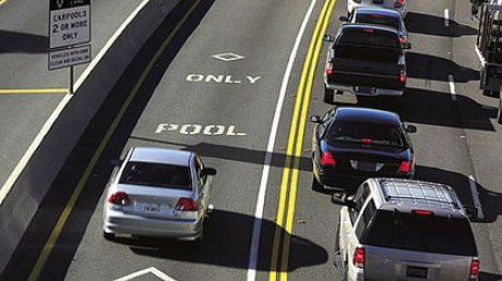 В США водій використав манекен для об’їзду пробок