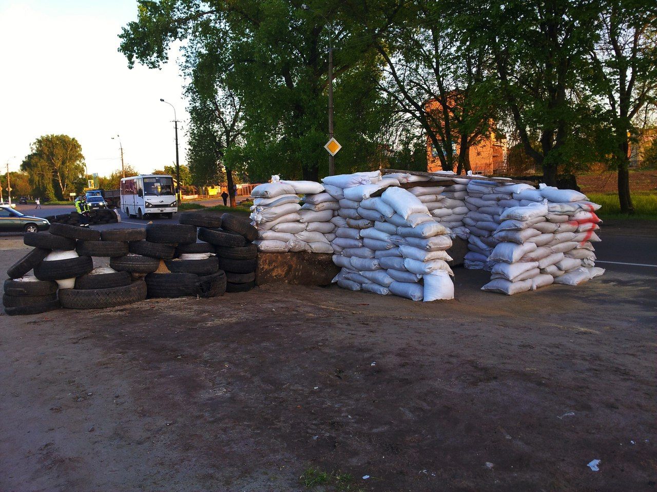 У Рівному звели блокпост (ФОТО)