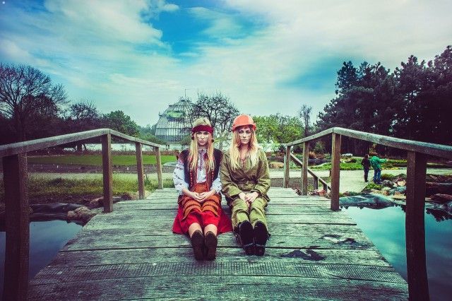 Фотопроект про єдину країну: Схід і Захід разом!