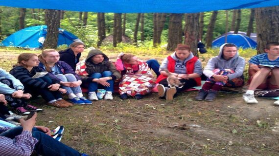 З 28 червня по 2 липня цього року на Рівненщині відбувся молодіжний навчальний табір “"Youth - ACTING””, який організувала  Молодіжна громадська організація Молодь-ДІЄ.