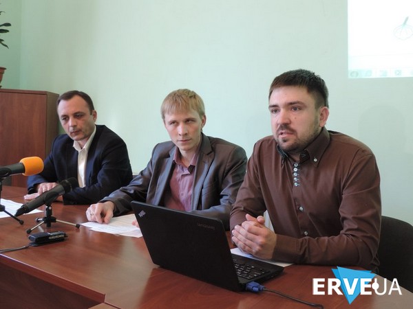 В Рівному громадська коаліція “За демократичні вибори” провела стартову прес-конференцію