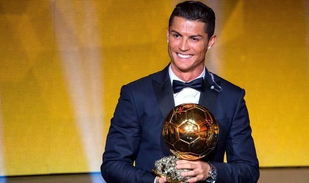 Роналду виграв Золотий м’яч 2014 у Ліонеля Мессі +ФОТО
