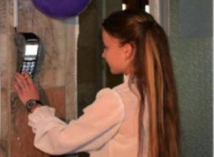 У школах №5 та №7 міста Дубно втілили систему контролю за відвідуваністю