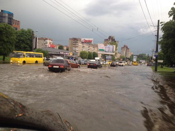Мешканцям Львівщини загрожують паводки