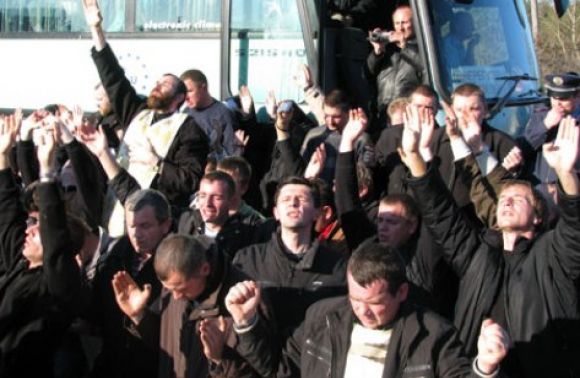 сектанти догналіти