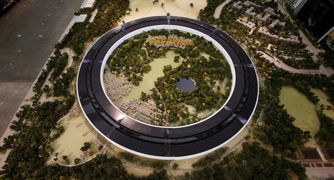 Apple будує нову штаб квартиру (ВІДЕО)
