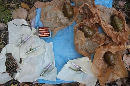 На Рівненщині було знайдено набої та гранати