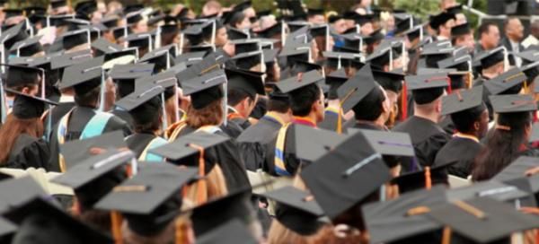 Студенти просять не позбавляти їх стипендії