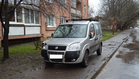У Рівному водій автомобіля збив людину та втік