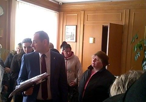 стихійні торговці штурмували кабінет мера Івано-Франківська