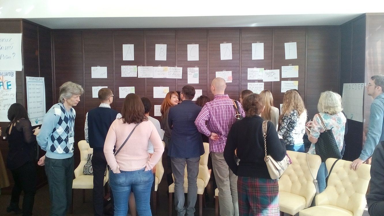 Півсотні креативних рівнянь зібралися на Рівненський Open Space з'ясувати, до яких інновації готове Рівне