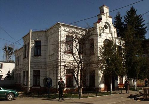 У Рівному активісти зупинили знищення культурної пам’ятки (Фото)