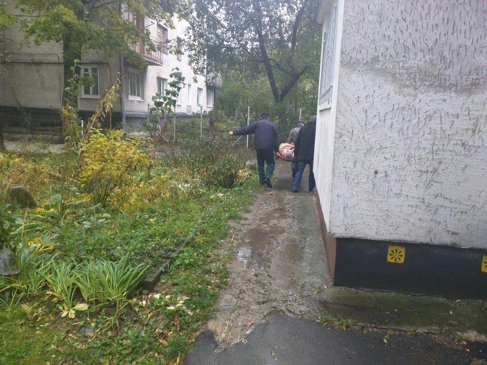 У Львові виявили тіло чоловіка