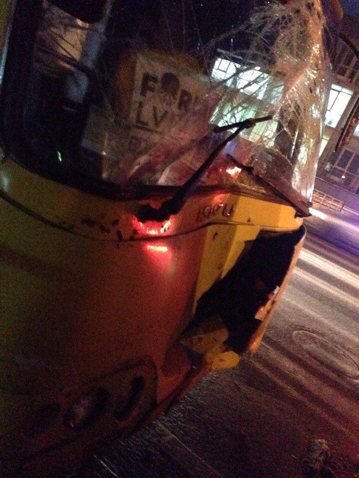 У Львові в ДТП зіткнулося три маршрутки