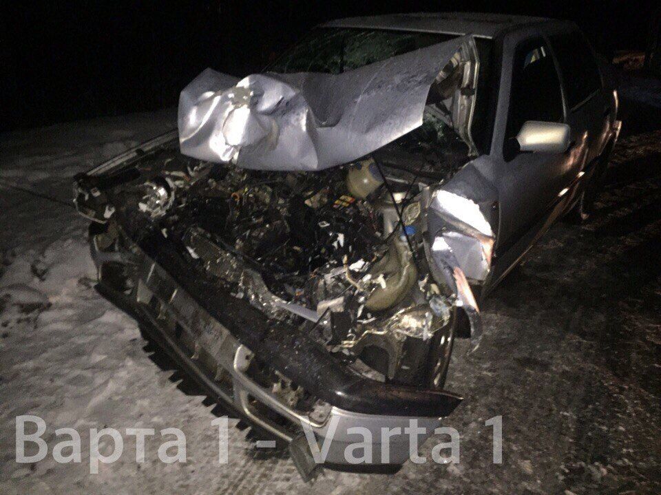 Автобус та легковий автомобіль зіткнулися на Львівщині (Фото)