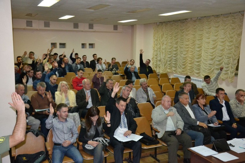 «Свободівець» Микола Романюк зберігає близько півмільйона готівкою