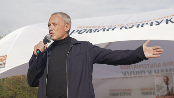 Вибори-мера-Чернівців-яка-була-явка-та-що-показують-екзитполи