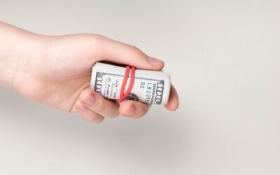 НБУ встановив вищі офіційні курси долара, євро і злотого на 12 жовтня