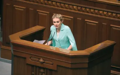 САП і НАБУ скерували до суду справу депутатки про 250 тисяч доларів за санкції РНБО