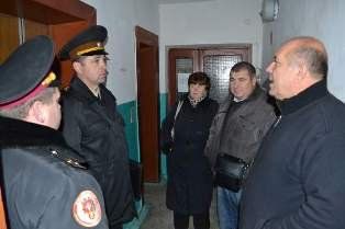 У Рівному рятувальники проінспектували багатоповерхівки
