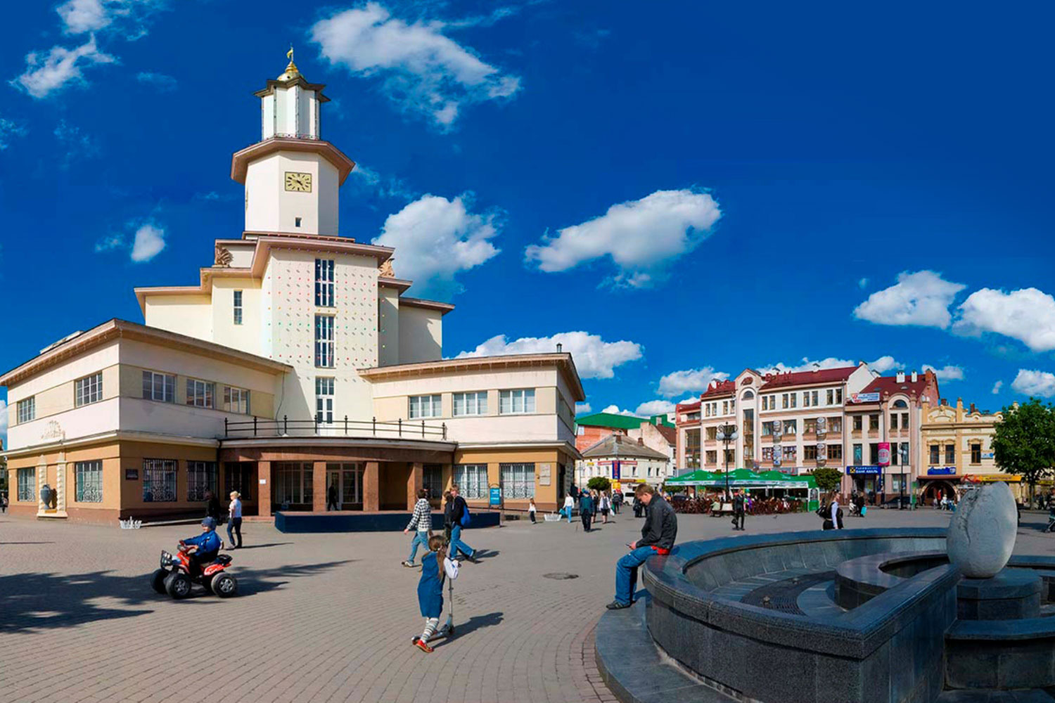 У Франківську поліція відзвітувала за роботу в лютому