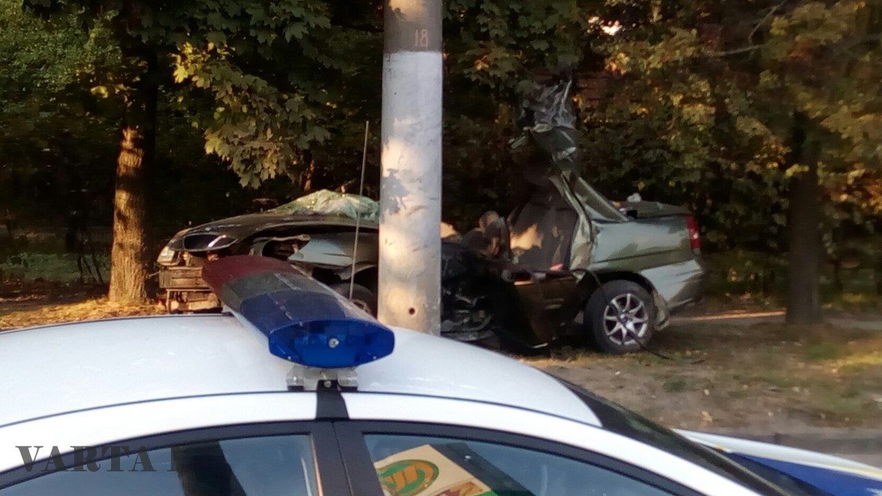 У ДТП в Львові загинуло двоє людей (Фото)