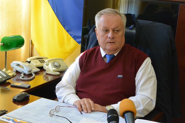 Батл на виліт з рівненської політики – Хто кого, Кириллов проти Хомка